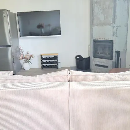 Townhouse In Ursynow With Parking 3 *