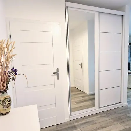 Apartamento Townhouse In Ursynów With Parking 3 Dabrowka (Wadowice)