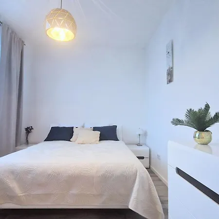 شقة Townhouse In Ursynow With Parking 3