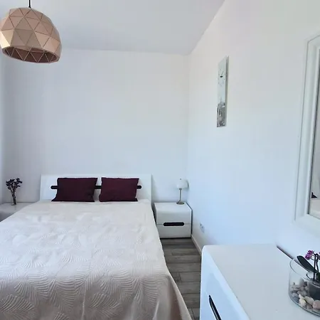 شقة Townhouse In Ursynow With Parking 3 Dabrowka (Wadowice)